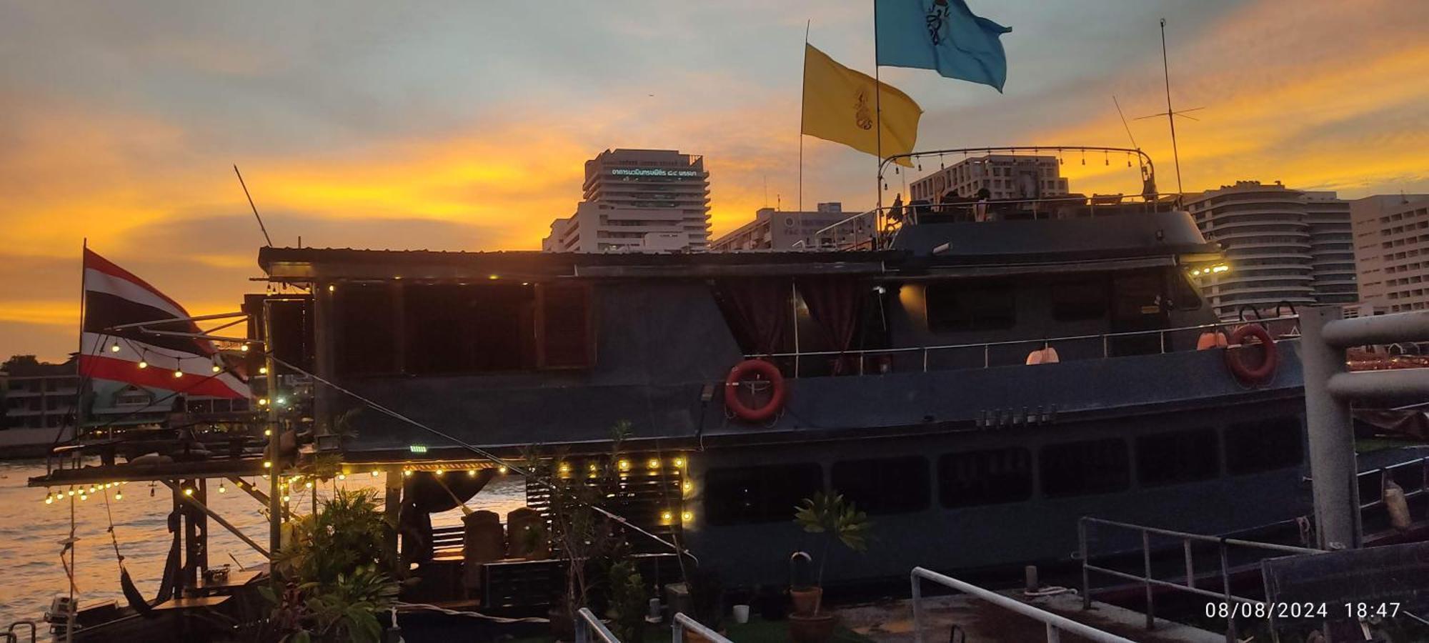 Sabai Sabai Liveaboard Bateau-hôtel Bangkok